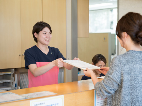 完全予約制のお待たせしない診療